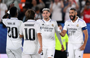 Read more about the article 歐洲超級盃>> 本澤馬破魯爾紀錄奪冠 皇馬2:0輕取法蘭克福!!!!