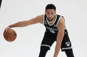 Read more about the article NBA>> 媒體辛辣發問投籃問題  籃網西蒙斯用垃圾話化解??