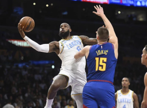 Read more about the article NBA>>戴維斯歸隊、衛少替補上陣 湖人三巨頭齊力碎金開胡 拿下首勝!!!!