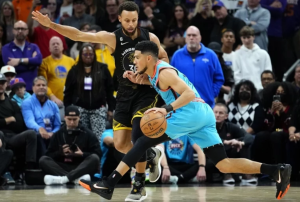 Read more about the article NBA>>柯瑞狂轟50分淪空響 太陽照賞勇士客場8連敗!!!