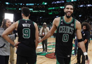 Read more about the article NBA>>塔圖姆飆41分締史上第一紀錄! 與懷特攜手飆分退黃蜂!