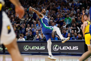 Read more about the article NBA>> 厄文最後一擊失手 獨行俠雙星合體只拿1勝4敗!?