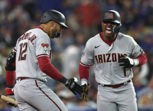 Read more about the article MLB>>台美混血大物單場雙安、秀超狂跑速 響尾蛇逆轉道奇!!!