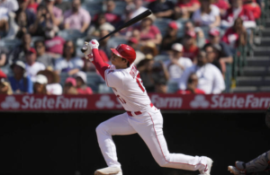 Read more about the article MLB》大谷翔平砲轟太空人終結者！主播困惑：怎麼能打這麼遠!?