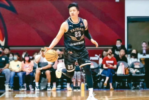 Read more about the article 籃球>>籃壇涉賭連爆 台鋼獵鷹開鍘老將!!!