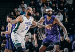 Read more about the article 籃球>>卡森斯在台最終戰 熱情與球迷互動 下半場卻神隱!?