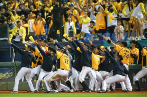 Read more about the article 中職>>大規模換血打造新風格談何容易!? 富邦、樂天下一步該如何走!?